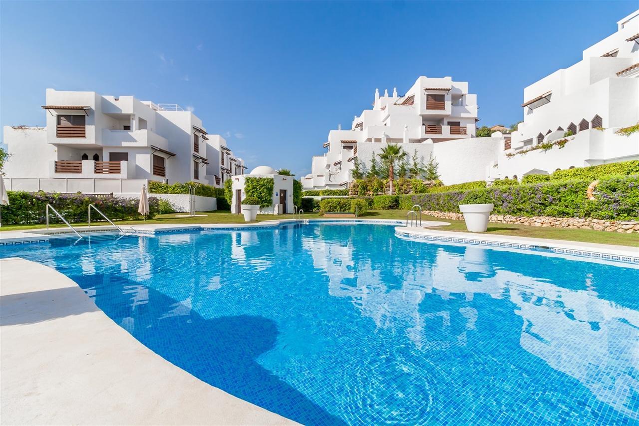 Golf Hill Estepona Canovas Exteriör bild