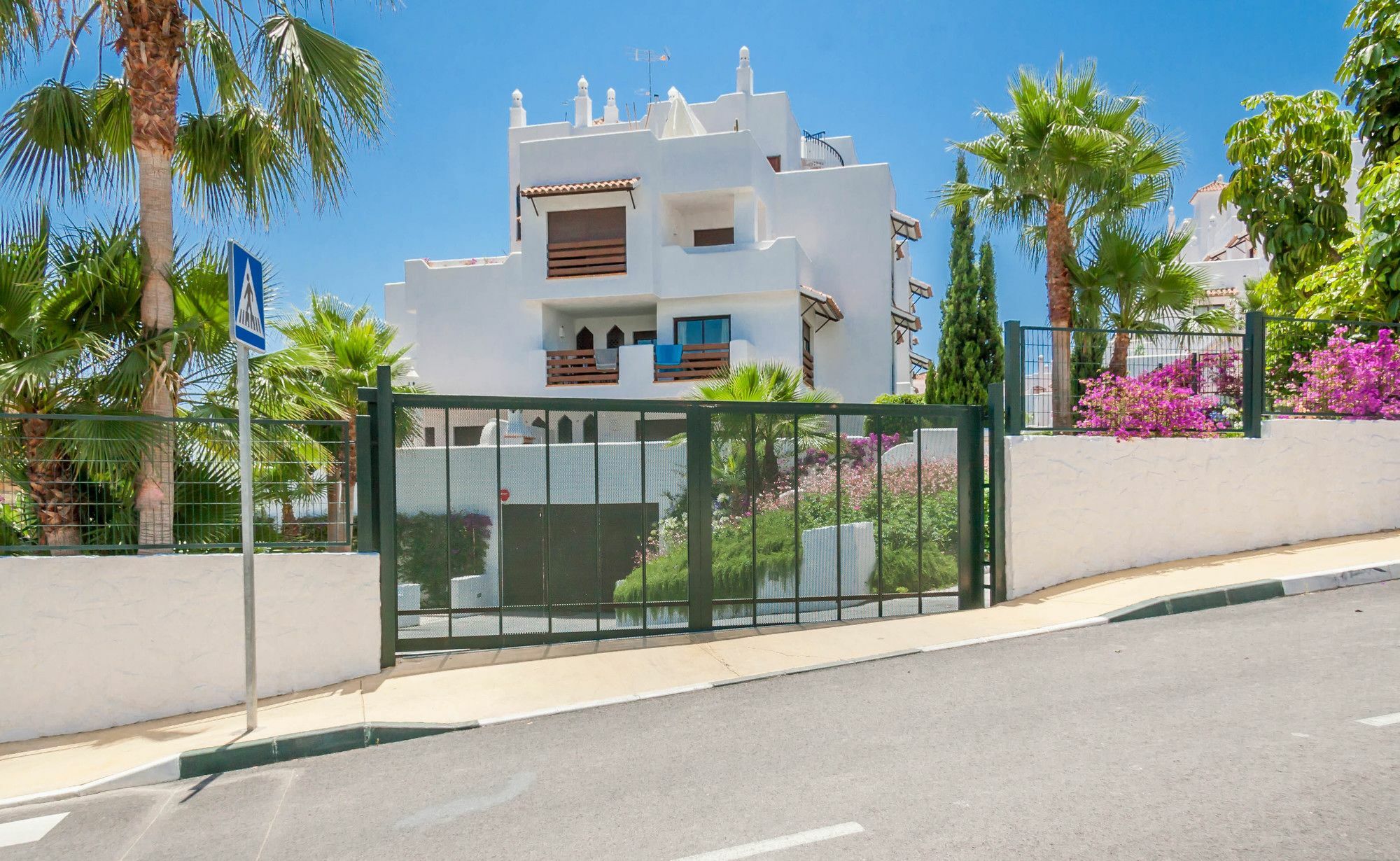 Golf Hill Estepona Canovas Exteriör bild